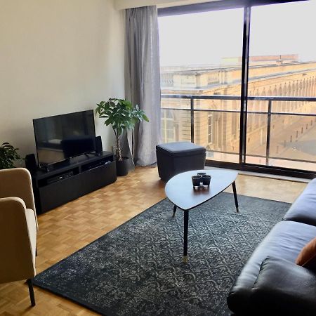 Rustig Appartement Met Zeezicht Dicht Bij Het Centrum Oostende Exterior foto