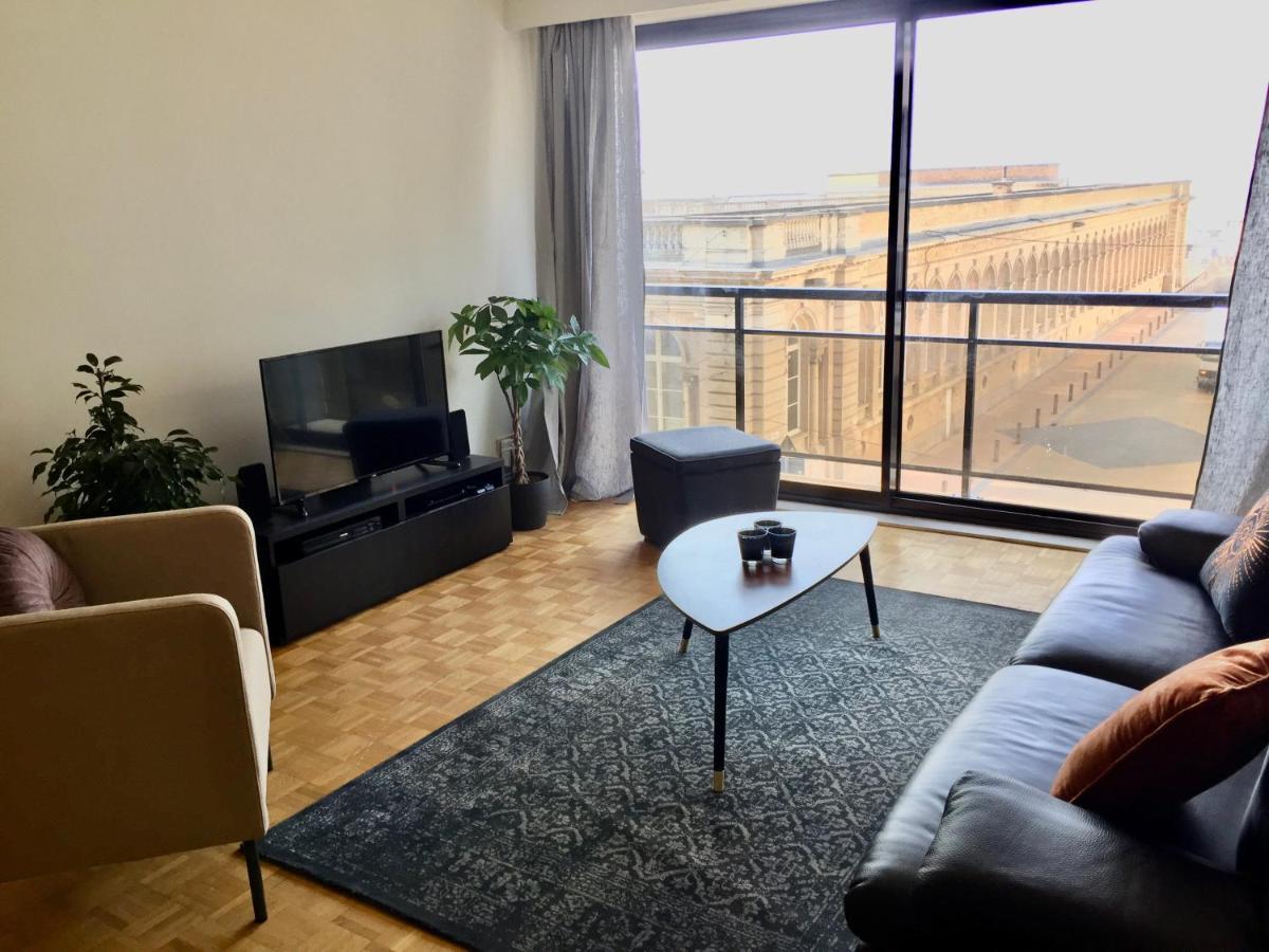 Rustig Appartement Met Zeezicht Dicht Bij Het Centrum Oostende Exterior foto