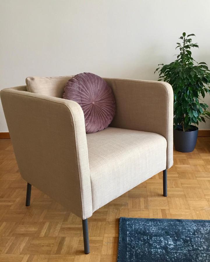 Rustig Appartement Met Zeezicht Dicht Bij Het Centrum Oostende Exterior foto